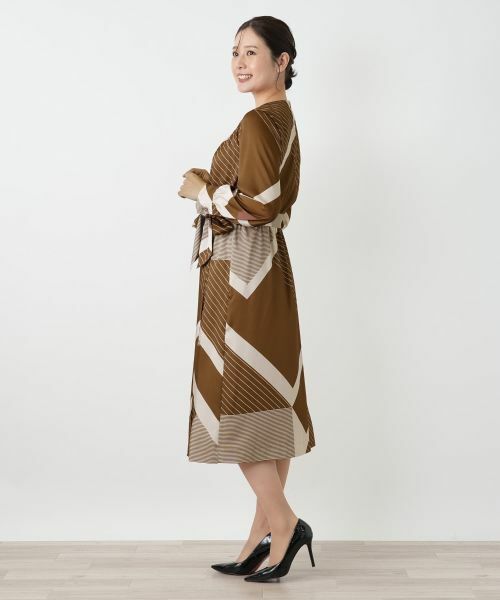 Leilian / レリアン ドレス | 幾何学柄フレアワンピース【ROCHAS Premiere】 | 詳細5
