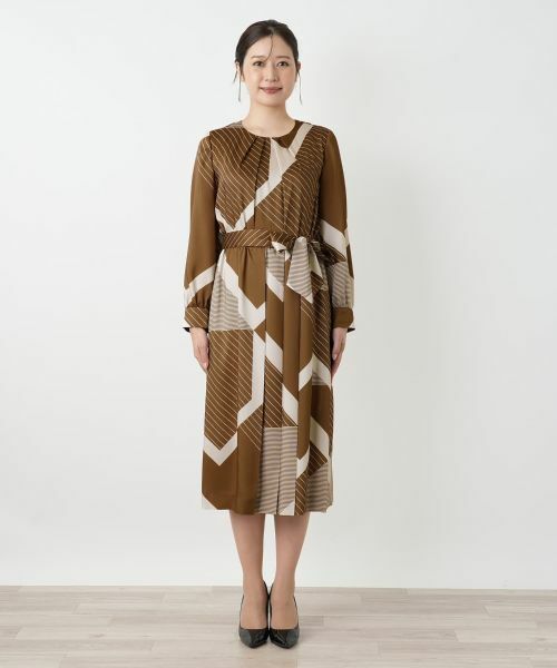 Leilian / レリアン ドレス | 幾何学柄フレアワンピース【ROCHAS Premiere】 | 詳細8