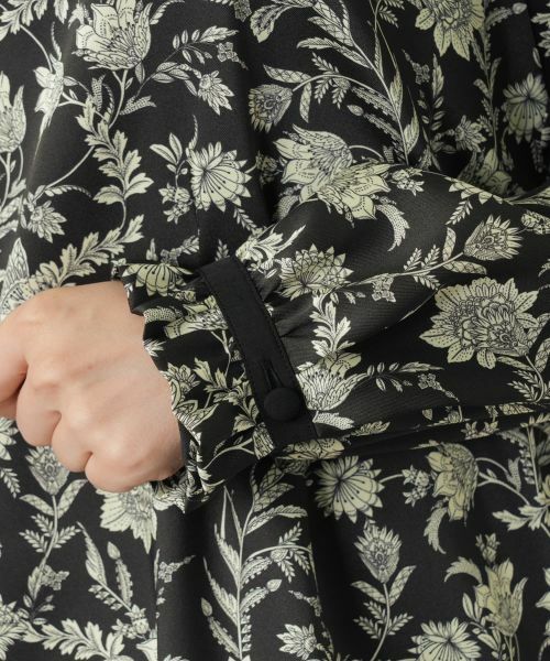 Leilian / レリアン シャツ・ブラウス | ボタニカル柄フリルブラウス【ROCHAS Premiere】 | 詳細10