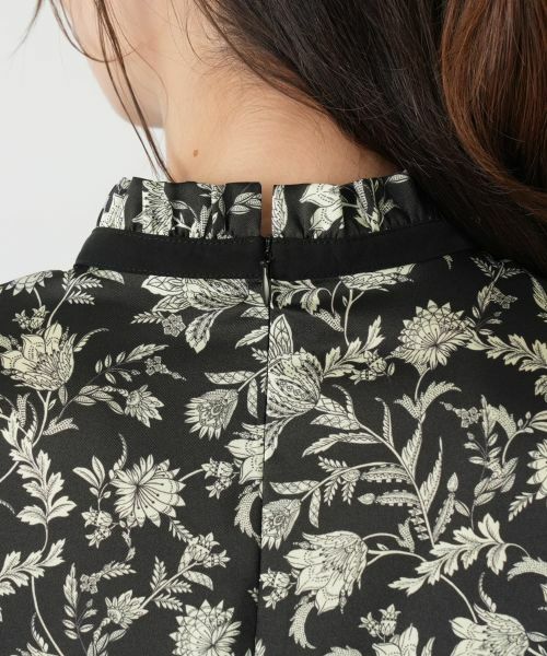 Leilian / レリアン シャツ・ブラウス | ボタニカル柄フリルブラウス【ROCHAS Premiere】 | 詳細8