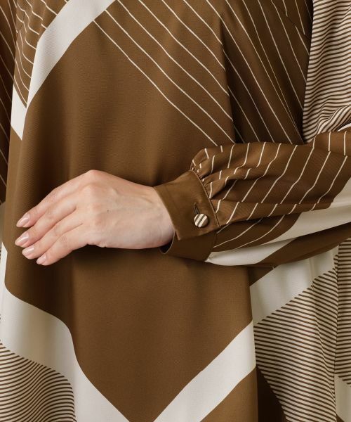 Leilian / レリアン シャツ・ブラウス | プリントスタンドカラーブラウス【ROCHAS Premiere】 | 詳細14