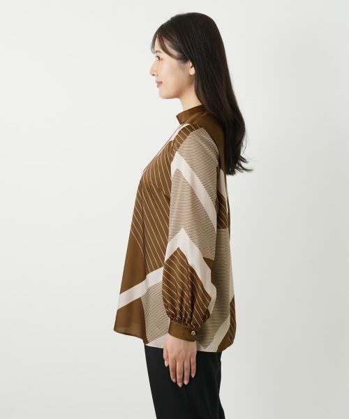 Leilian / レリアン シャツ・ブラウス | プリントスタンドカラーブラウス【ROCHAS Premiere】 | 詳細8