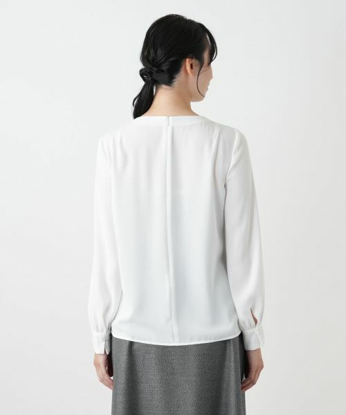 Leilian / レリアン シャツ・ブラウス | タックデザインブラウス【Leilian WHITE LABEL】 | 詳細9