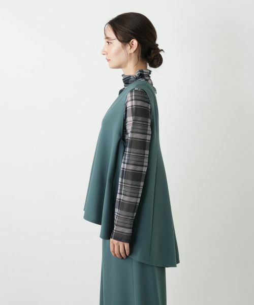 Leilian / レリアン テーラードジャケット | Vネックフレアベスト | 詳細14