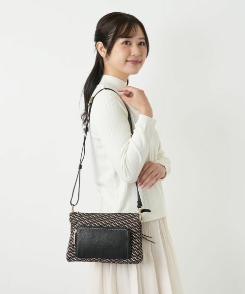 Leilian / レリアン メッセンジャーバッグ・ウエストポーチ | 幾何学柄ショルダーバッグ | 詳細12