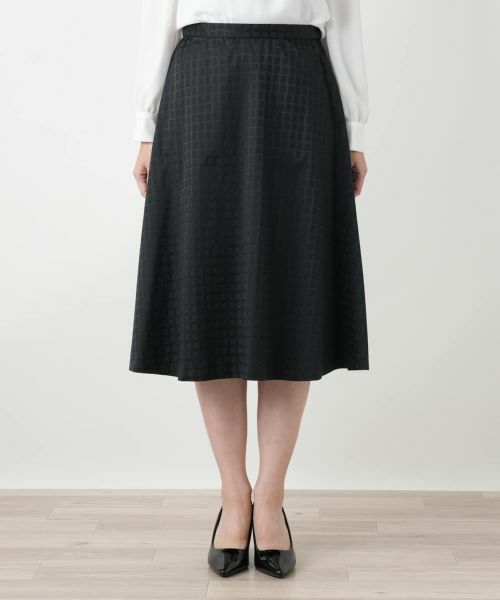 Leilian / レリアン セットアップ | 格子柄ノーカラースーツ | 詳細15