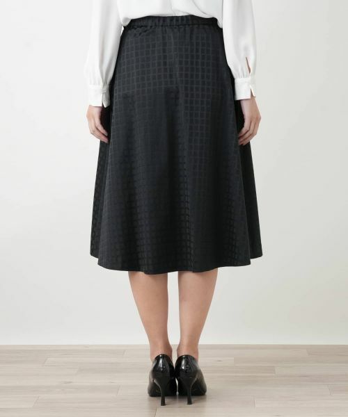 Leilian / レリアン セットアップ | 格子柄ノーカラースーツ | 詳細17