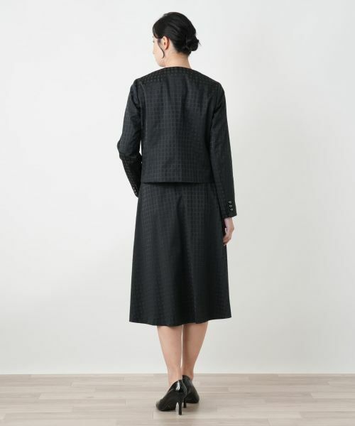 Leilian / レリアン セットアップ | 格子柄ノーカラースーツ | 詳細3