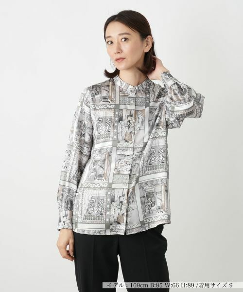 Leilian/レリアン プリントバンドカラーブラウス【RATTI】 ライトグレー 7(S) Leilian/レリアン プリントバンドカラーブラウス【RATTI】 ライトグレー 7(S)