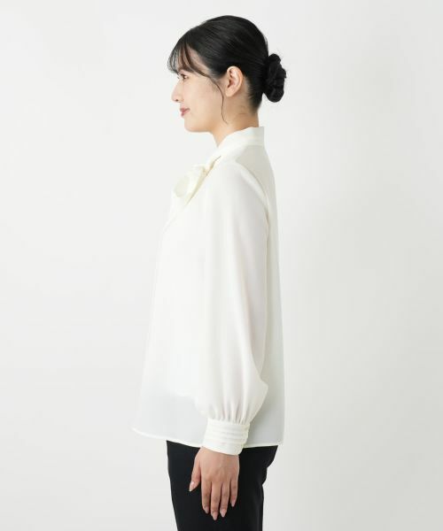 Leilian / レリアン シャツ・ブラウス | ピンタックボウタイブラウス【ROCHAS Premiere】 | 詳細9