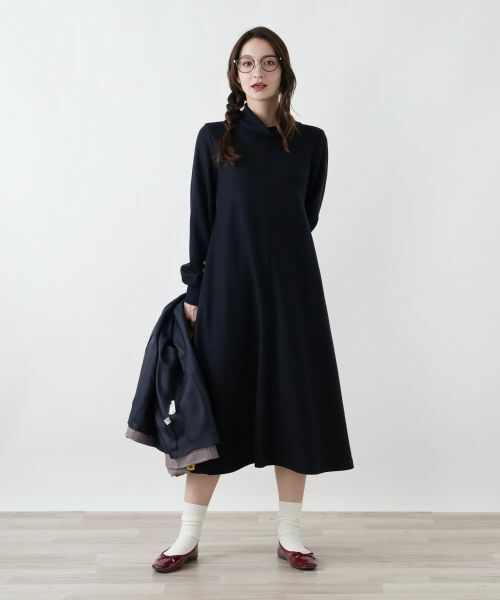 Leilian / レリアン ドレス | ハイネックAラインワンピース【25年11月カタログ】 | 詳細1
