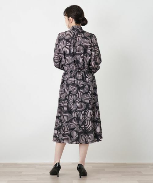 Leilian / レリアン シャツ・ブラウス | 幾何学柄ボウタイブラウス | 詳細3