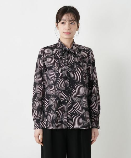 Leilian / レリアン シャツ・ブラウス | 幾何学柄ボウタイブラウス | 詳細4