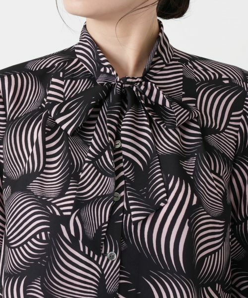 Leilian / レリアン シャツ・ブラウス | 幾何学柄ボウタイブラウス | 詳細7