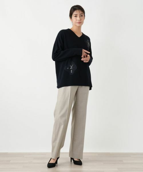 Leilian / レリアン ニット・セーター | ビジューVネックニット | 詳細1