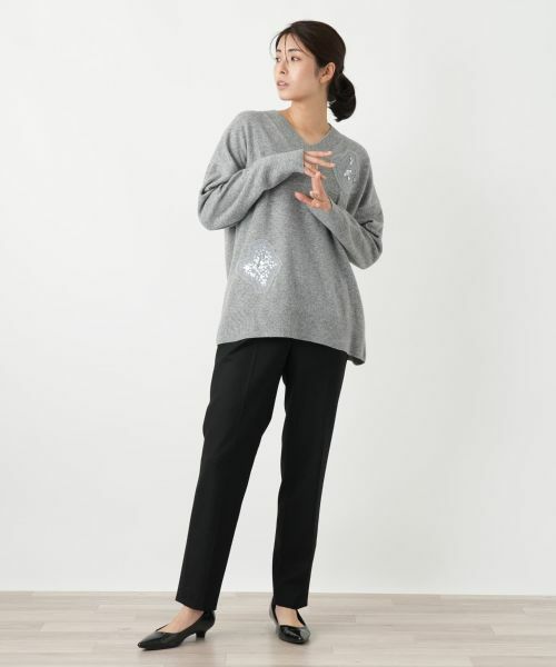 Leilian / レリアン ニット・セーター | ビジューVネックニット | 詳細4