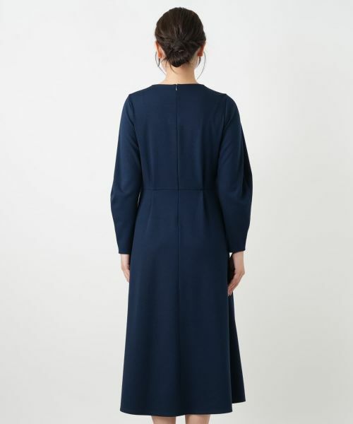 Leilian / レリアン ドレス | Vネックフレアワンピース | 詳細9