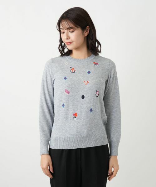 Leilian / レリアン ニット・セーター | 刺繍クルーネックニット【Leilian WHITE LABEL】 | 詳細7