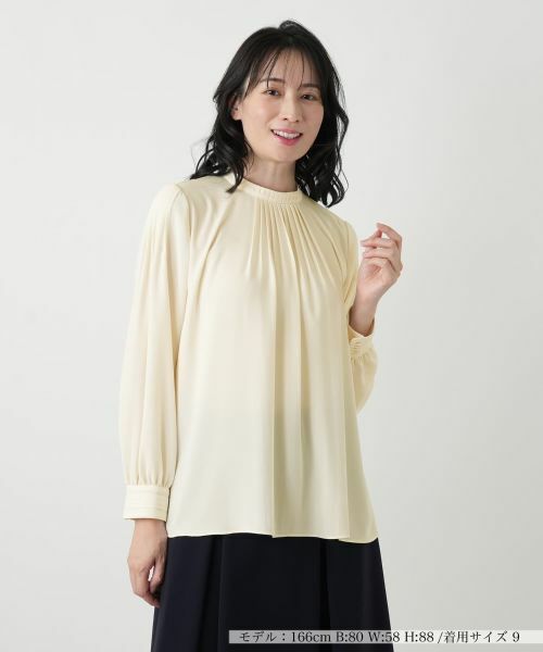 Leilian / レリアン シャツ・ブラウス | タックプリーツブラウス【ROCHAS Premiere】（ベージュ）