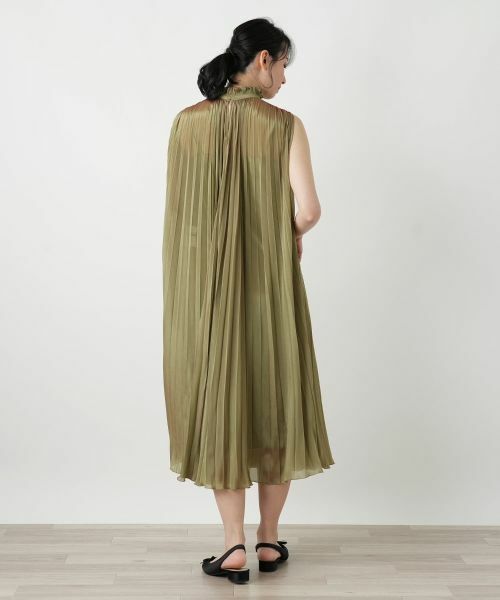 Leilian / レリアン ドレス | プリーツノースリーブワンピース【BOURGE】 | 詳細17