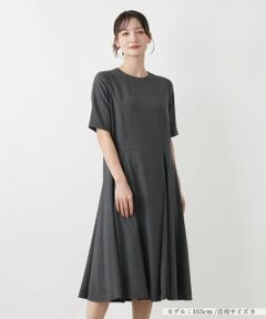 Leilian / レリアン ドレス | クルーネックフレアワンピース