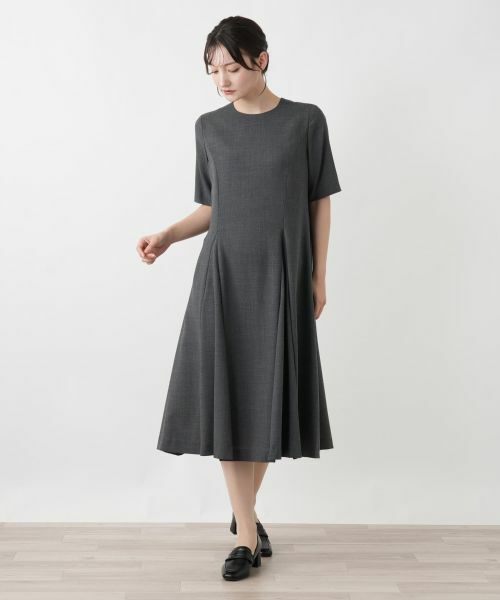 Leilian / レリアン ドレス | クルーネックフレアワンピース | 詳細4