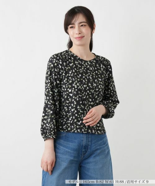 Leilian / レリアン シャツ・ブラウス | プリントボリュームブラウス【Leilian WHITE LABEL】（ピーコックグリーン）