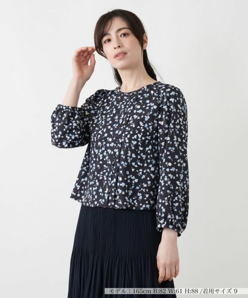 Leilian / レリアン シャツ・ブラウス | プリントボリュームブラウス【Leilian WHITE LABEL】（コバルトブルー）