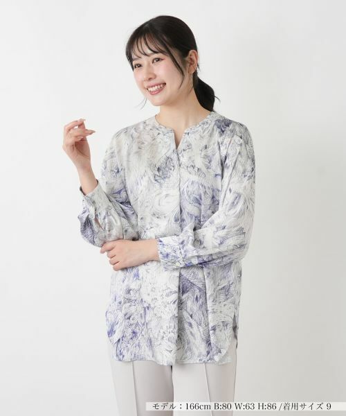 Leilian / レリアン シャツ・ブラウス | プリント比翼スキッパーブラウス【ROCHAS Premiere】【ERICA】（スカイブルー）