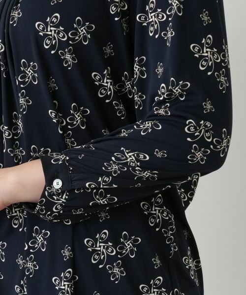 Leilian / レリアン シャツ・ブラウス | プリントギャザーブラウス【ROCHAS Premiere】 | 詳細10