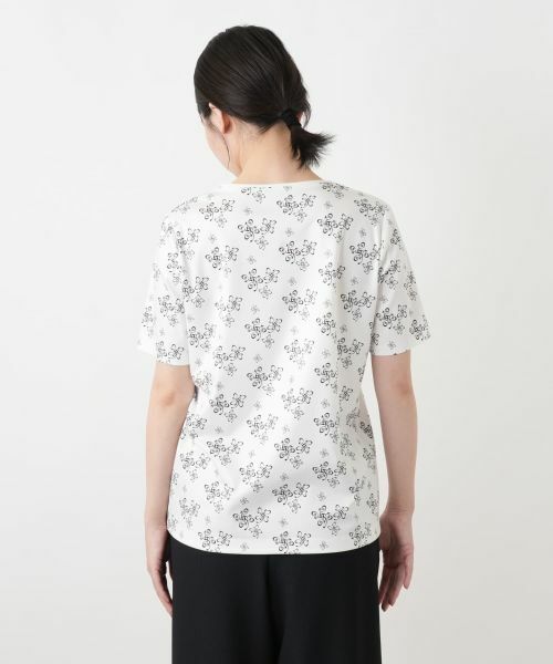 Leilian / レリアン Tシャツ | プリントクルーネックカットソー【ROCHAS Premiere】 | 詳細8