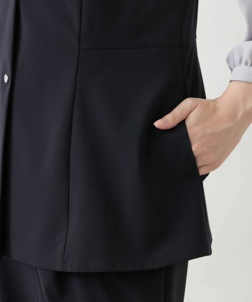 Leilian / レリアン テーラードジャケット | バックシャーリングVネックベスト | 詳細11