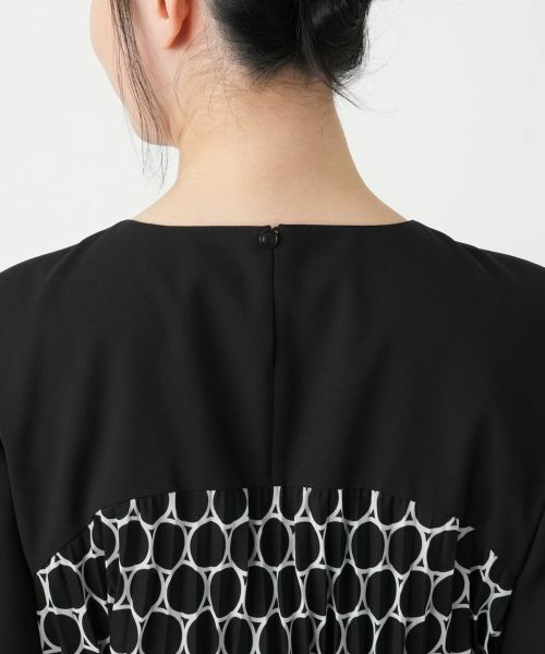 Leilian / レリアン ドレス | 洗えるプリーツワンピース【2026_4月カタログ】 | 詳細17