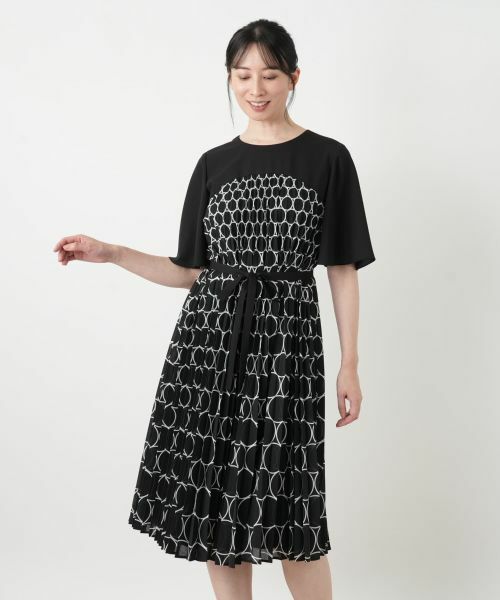 Leilian / レリアン ドレス | 洗えるプリーツワンピース【2026_4月カタログ】 | 詳細3