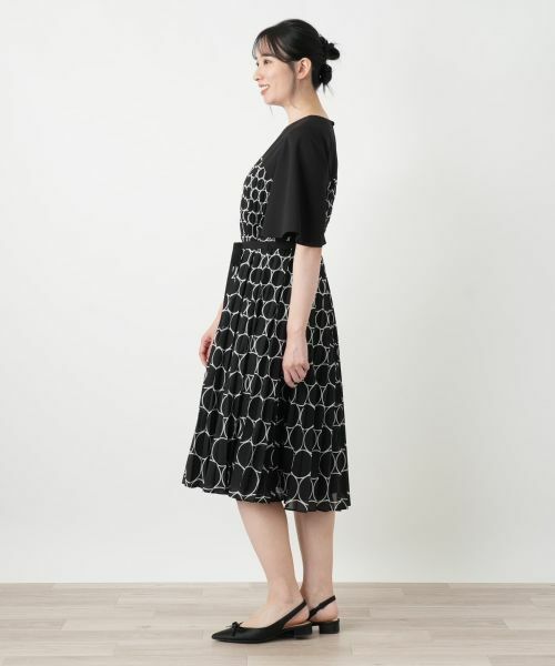 Leilian / レリアン ドレス | 洗えるプリーツワンピース【2026_4月カタログ】 | 詳細8