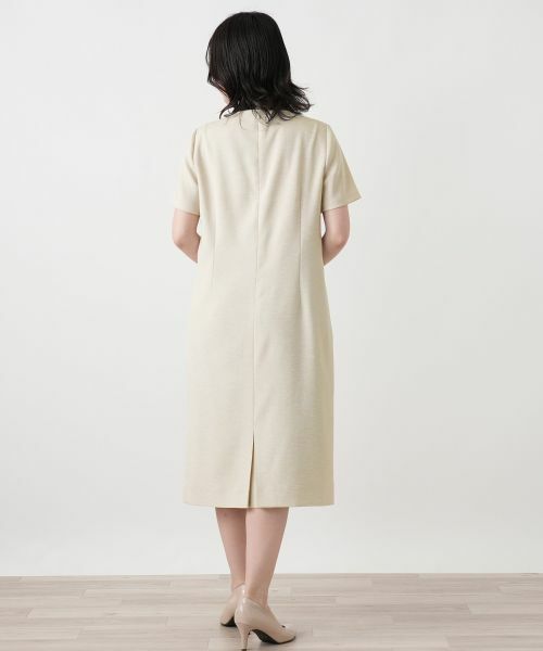 Leilian / レリアン ドレス | ミディ丈サックワンピース | 詳細6
