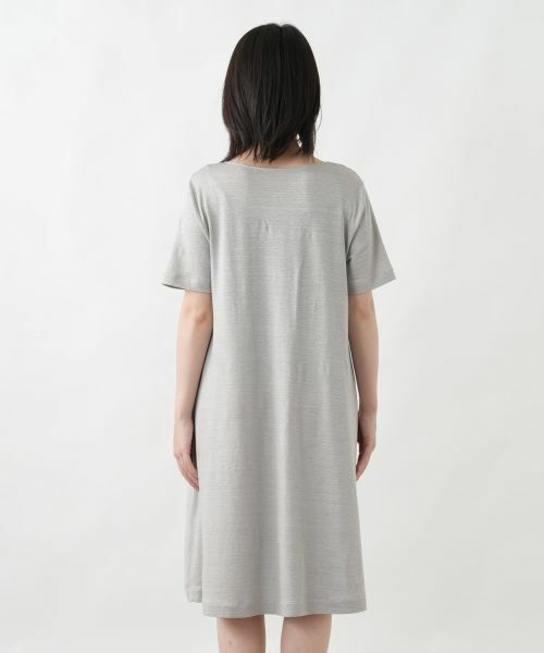 Leilian / レリアン ドレス | キーネックサックワンピース【LE TRICOT PERUGIA】 | 詳細9