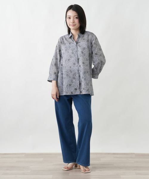 Leilian / レリアン シャツ・ブラウス | ストライプボタニカル柄ブラウス【Leilian WHITE LABEL】 | 詳細1