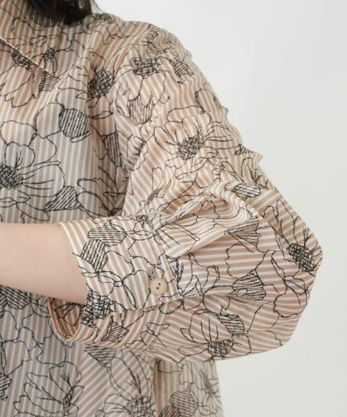 Leilian / レリアン シャツ・ブラウス | ストライプボタニカル柄ブラウス【Leilian WHITE LABEL】 | 詳細13
