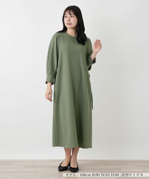 Leilian / レリアン ドレス | サイドコードボリュームワンピース（カーキ）