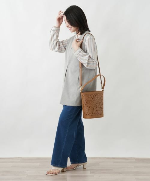 Leilian / レリアン ハンドバッグ | アイレット柄2WAYバケットバッグ | 詳細9