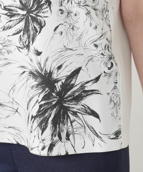 Leilian / レリアン Tシャツ | プリントクルーネックTシャツ【ROCHAS Premiere】 | 詳細22