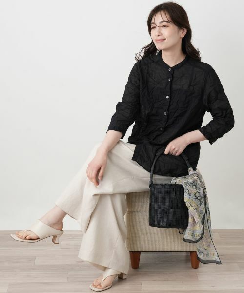 Leilian / レリアン シャツ・ブラウス | シワ加工バンドカラーブラウス【ROCHAS Premiere】 | 詳細1