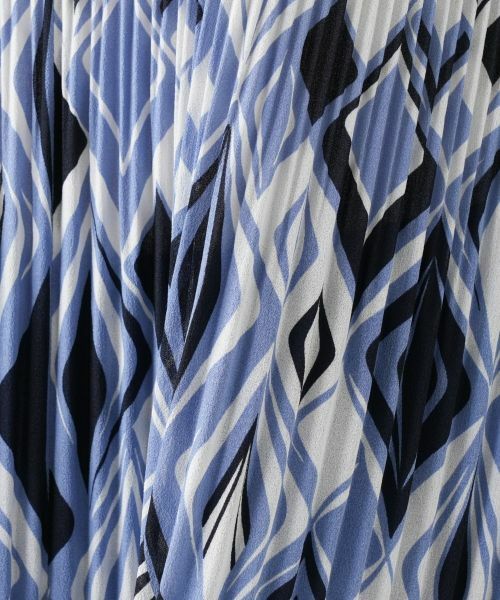 Leilian / レリアン シャツ・ブラウス | 幾何学柄プリーツ切替ブラウス【ROCHAS Premiere】 | 詳細15