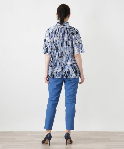 Leilian / レリアン シャツ・ブラウス | 幾何学柄プリーツ切替ブラウス【ROCHAS Premiere】 | 詳細6