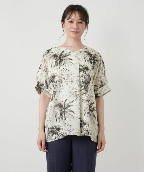 Leilian / レリアン シャツ・ブラウス | プリントVネックブラウス【ROCHAS Premiere】 | 詳細9