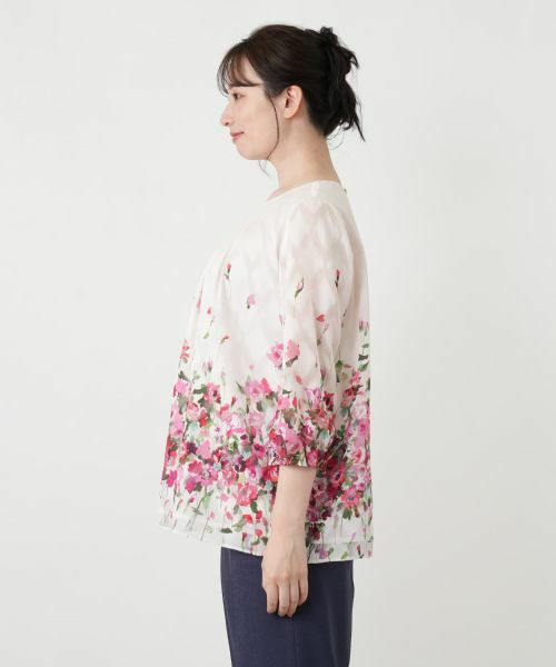 Leilian / レリアン シャツ・ブラウス | フラワー柄タックギャザーブラウス【ROCHAS Premiere】 | 詳細10