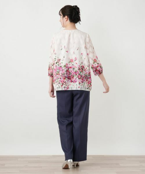 Leilian / レリアン シャツ・ブラウス | フラワー柄タックギャザーブラウス【ROCHAS Premiere】 | 詳細8