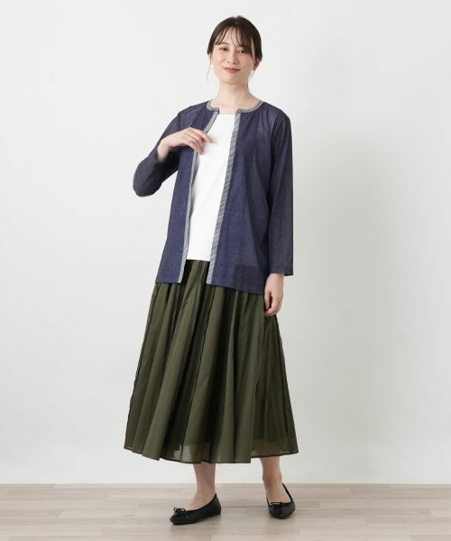 Leilian / レリアン シャツ・ブラウス | ストライプ切替ノーボタンブラウス | 詳細1