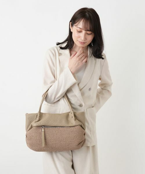 Leilian / レリアン ハンドバッグ | パンチング切替編み込みトートバッグ | 詳細12